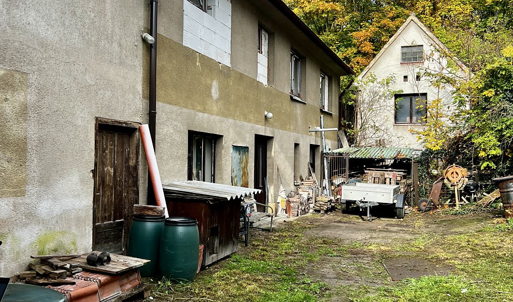 Prodej domu 300 m² s pozemkem 551 m², Praha – náhled fotky 2