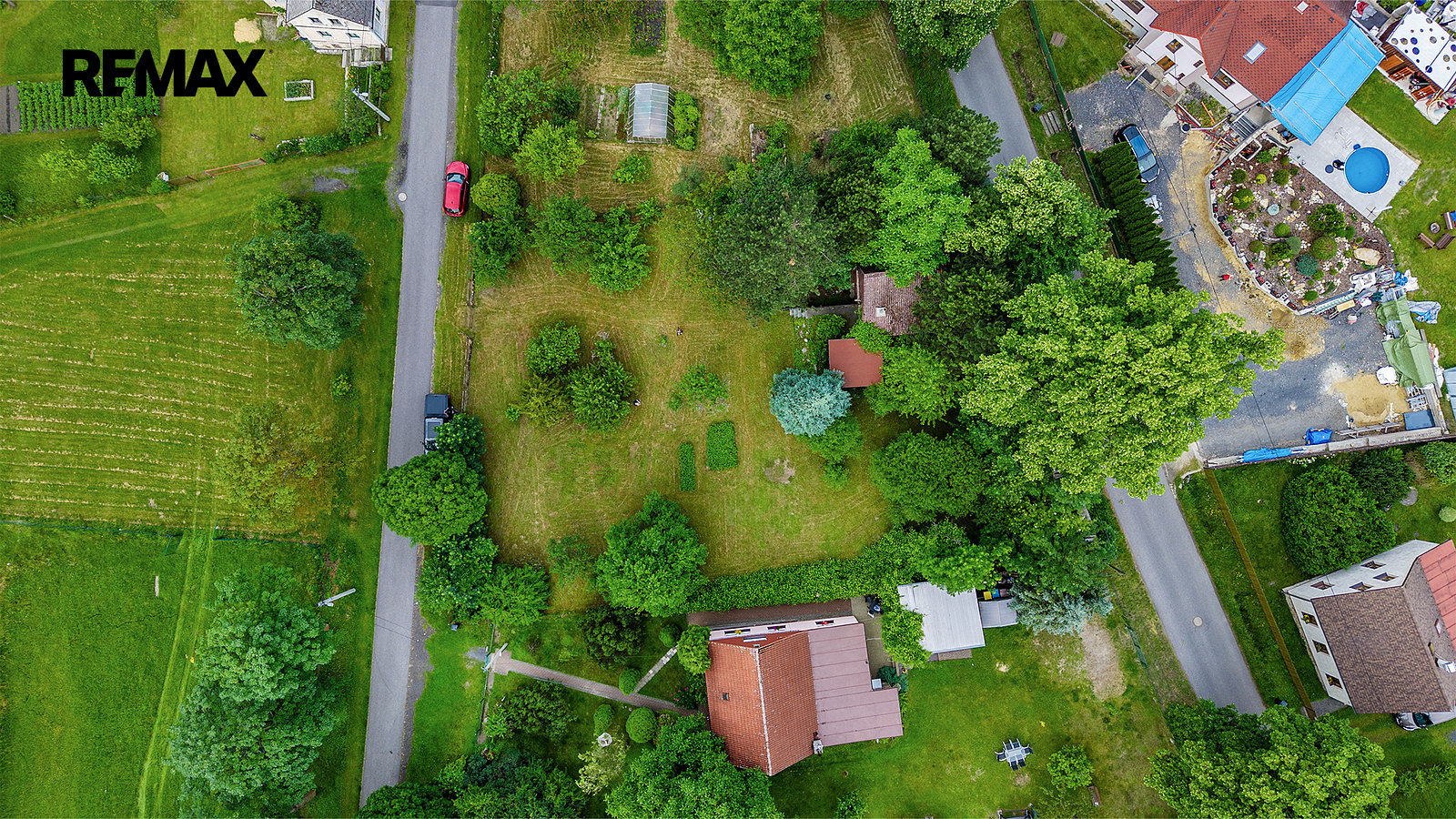 Prodej stavebního pozemku 768 m² - Widok 6