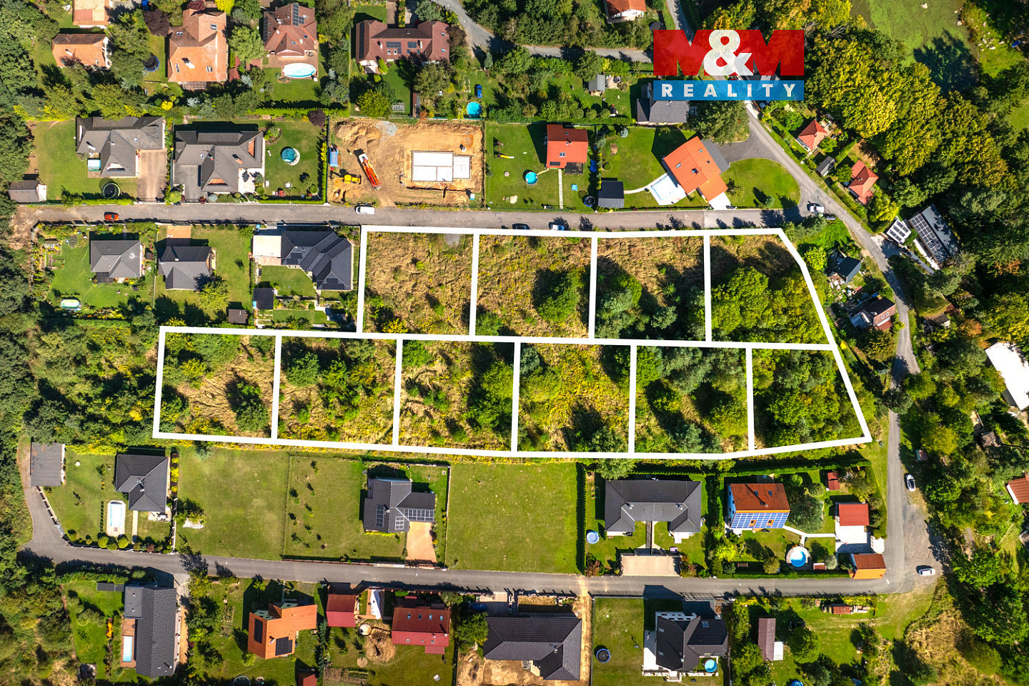 Prodej stavebního pozemku 1 002 m² – pohled 2