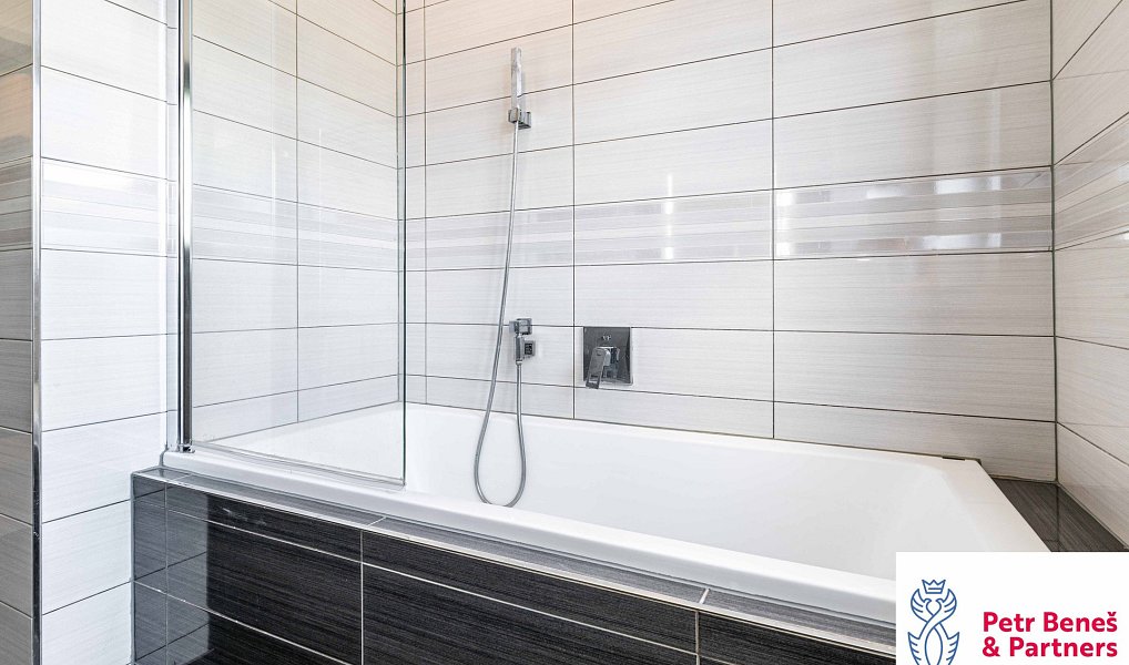 Prodej bytu 3+kk 69 m², Nové Strašecí – náhled fotky 15