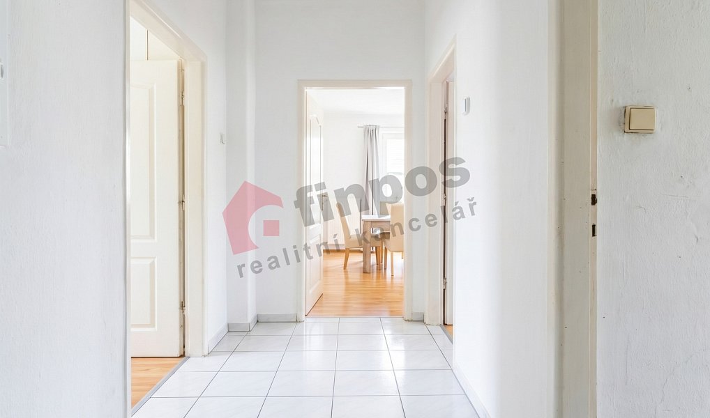 Prodej domu 300 m² s pozemkem 813 m², Týnec nad Sázavou – náhled fotky 4