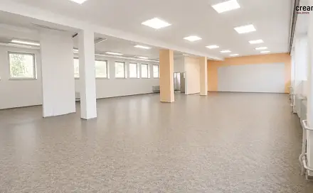 Pronájem obchodních prostor 203 m², Wanklovo nám., Blansko