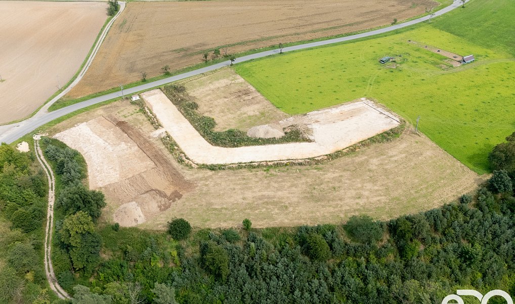 Prodej stavebního pozemku 936 m², Čistá – náhled fotky 12