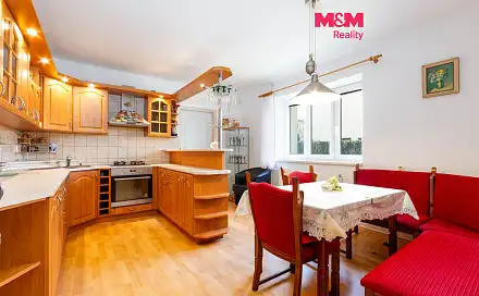 Prodej domu 300 m² s pozemkem 1 050 m², Strálecká, Rýmařov, okres Bruntál