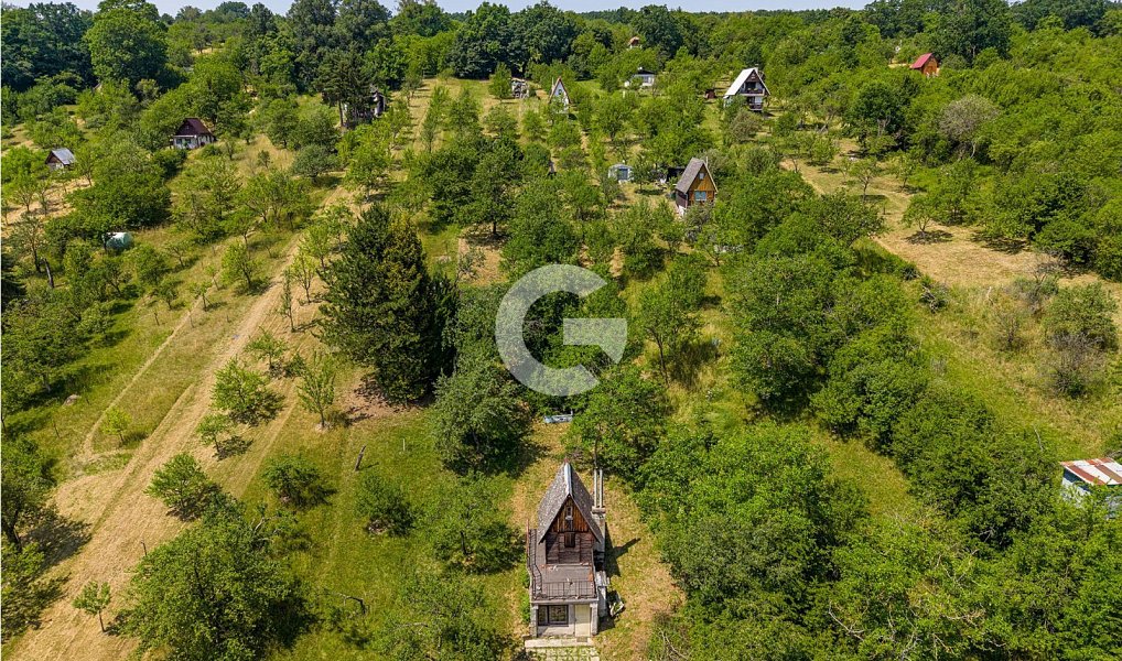 Prodej chaty/chalupy 32 m² s pozemkem 1 963 m², Uherský Brod – náhled fotky 7