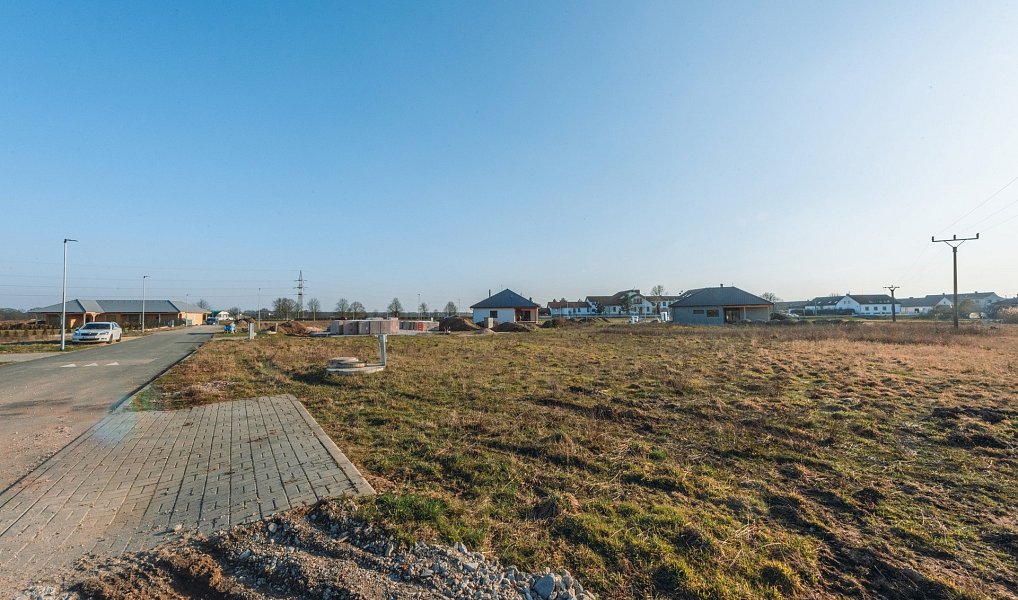 Prodej domu 89 m² s pozemkem 998 m², Ráby – náhled fotky 35