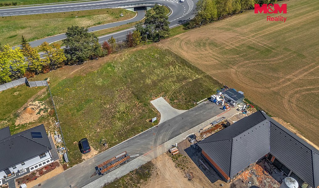 Prodej stavebního pozemku 923 m², Slatiňany – náhled fotky 6