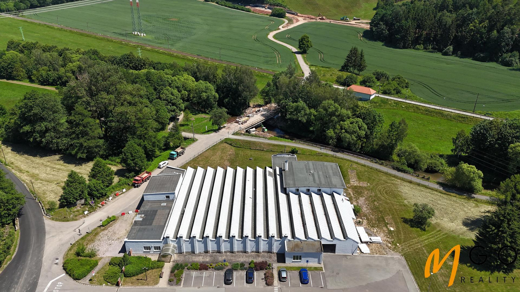 Prodej skladovacích prostor 2 550 m² — photo 2