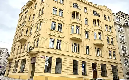 Pronájem bytu 1+1 55 m²