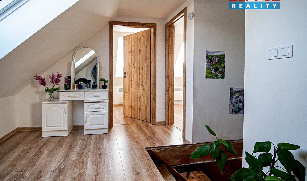 Prodej domu 620 m² s pozemkem 14 427 m², Velké Losiny – náhled fotky 27
