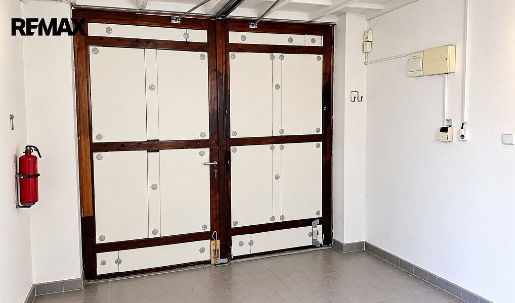 Prodej prostorné dvojgaráže 42 m2 Bílina, ul. Tylova, Bílina – náhled fotky 4