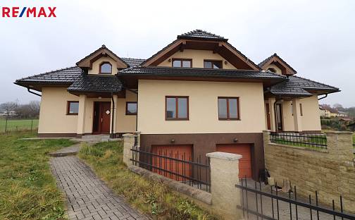 Prodej domu 432 m² s pozemkem 1 520 m², A. Špetíka, Valašské Meziříčí, okres Vsetín