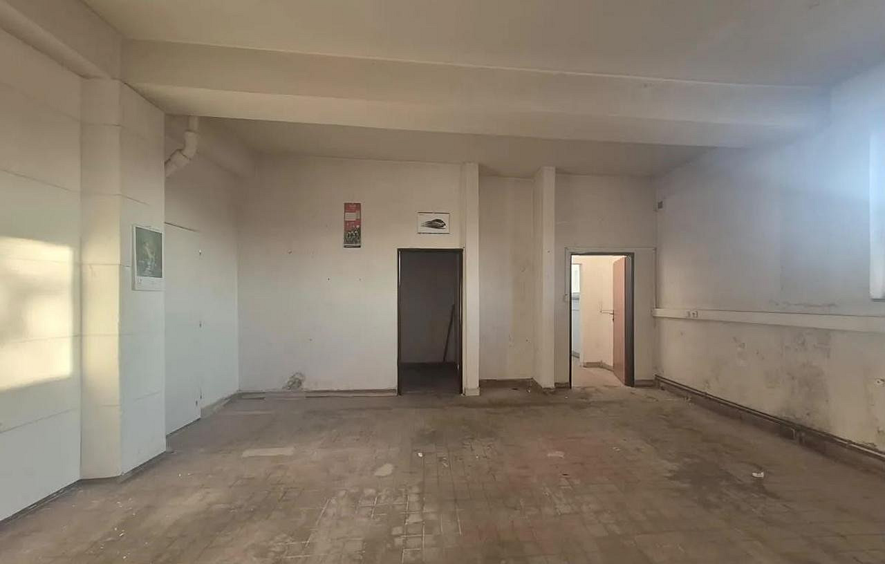 Pronájem výrobních prostor 595 m² – fotografie 2