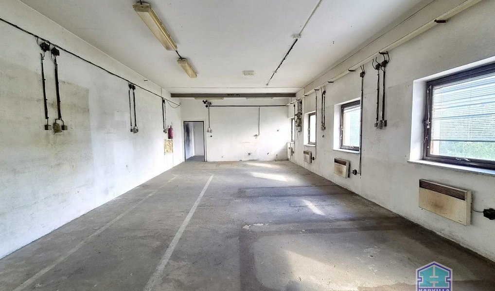 Prodej výrobních prostor 320 m², Stříbro – náhled fotky 10
