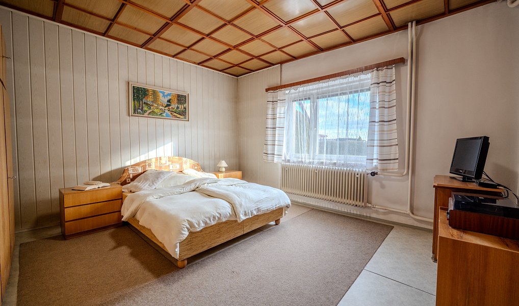 Prodej domu 188 m² s pozemkem 2 427 m², Březovice – náhled fotky 10
