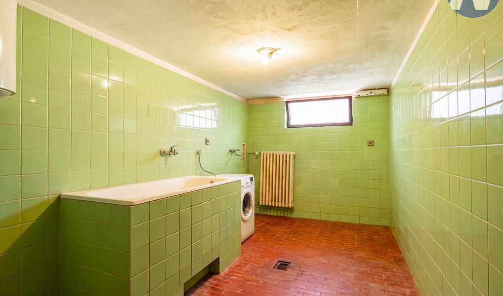 Prodej domu 365 m² s pozemkem 527 m², Strakonice – náhled fotky 24
