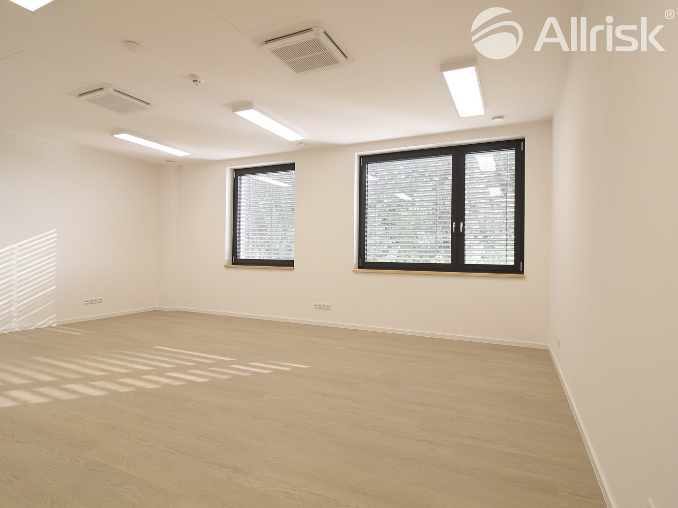 Pronájem kanceláře 48 m²