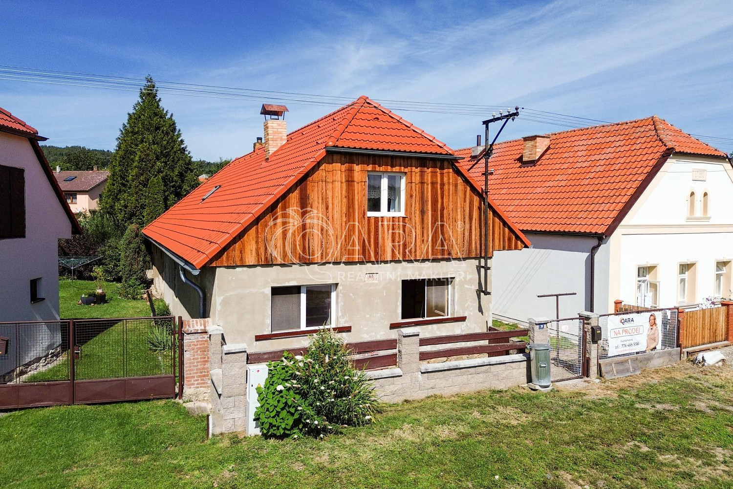Prodej domu 200 m² s pozemkem 326 m²