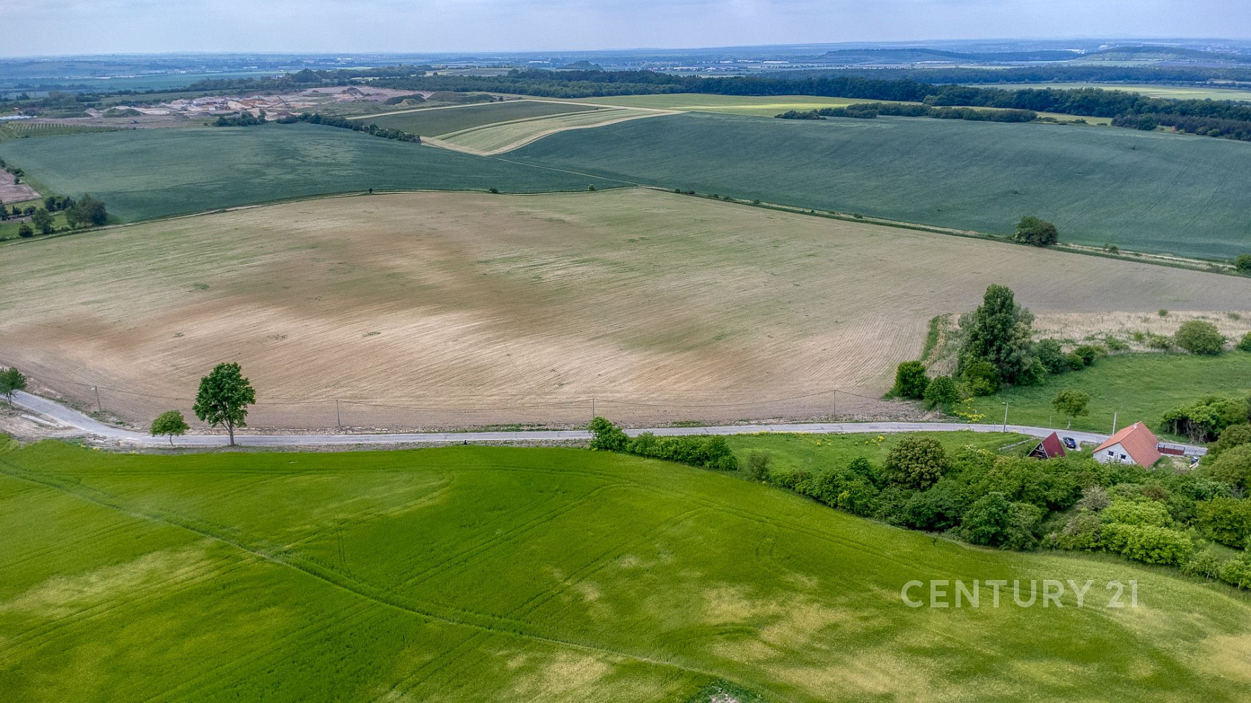 Prodej stavebního pozemku 1 510 m² – fotografie 4
