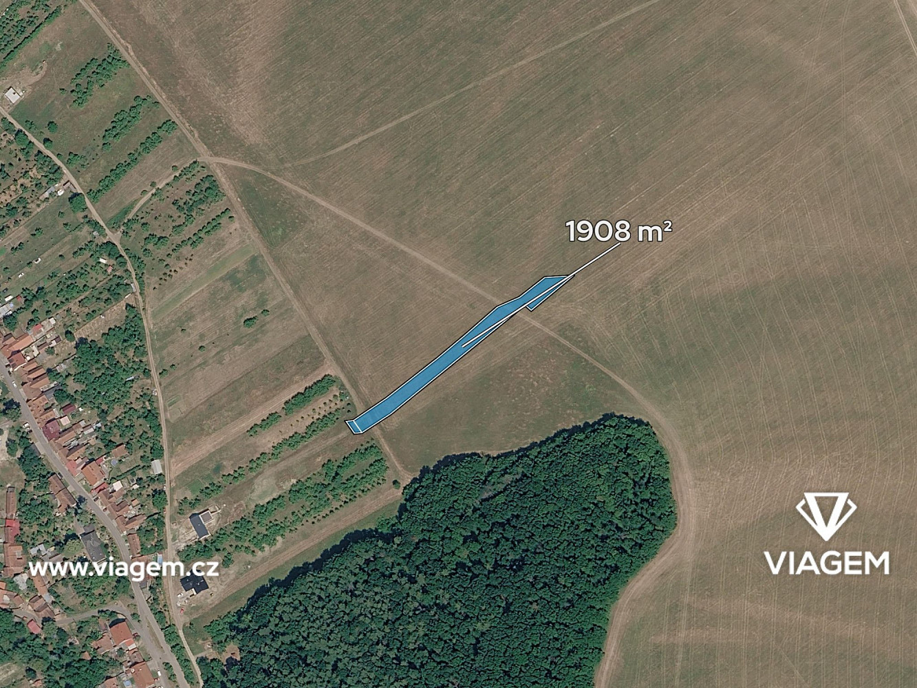 Prodej pole 1 908 m²