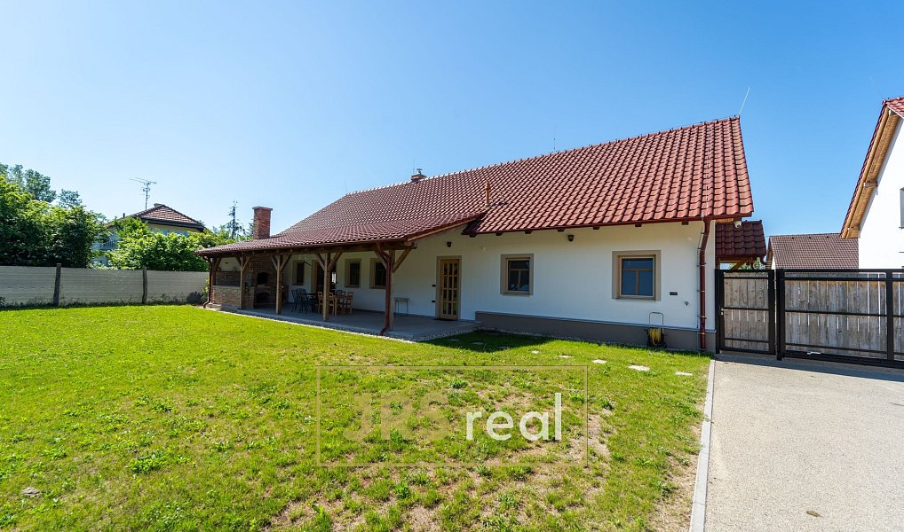 Prodej domu 187 m² s pozemkem 2 699 m², Novosedly – náhled fotky 43