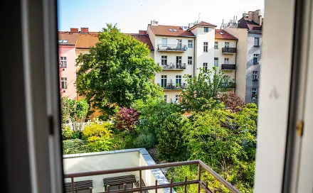 Pronájem bytu 2+kk 63 m², Vltavská, Praha 5 - Smíchov