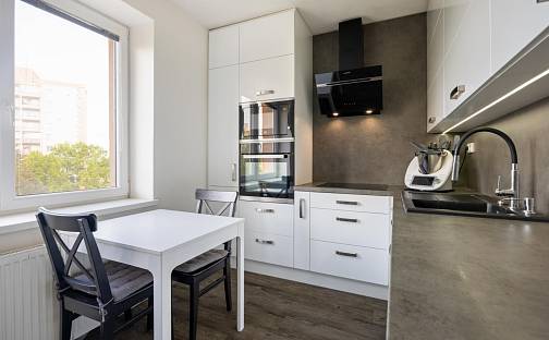 Prodej bytu 3+1 78 m², Marty Krásové, Ostrava - Poruba
