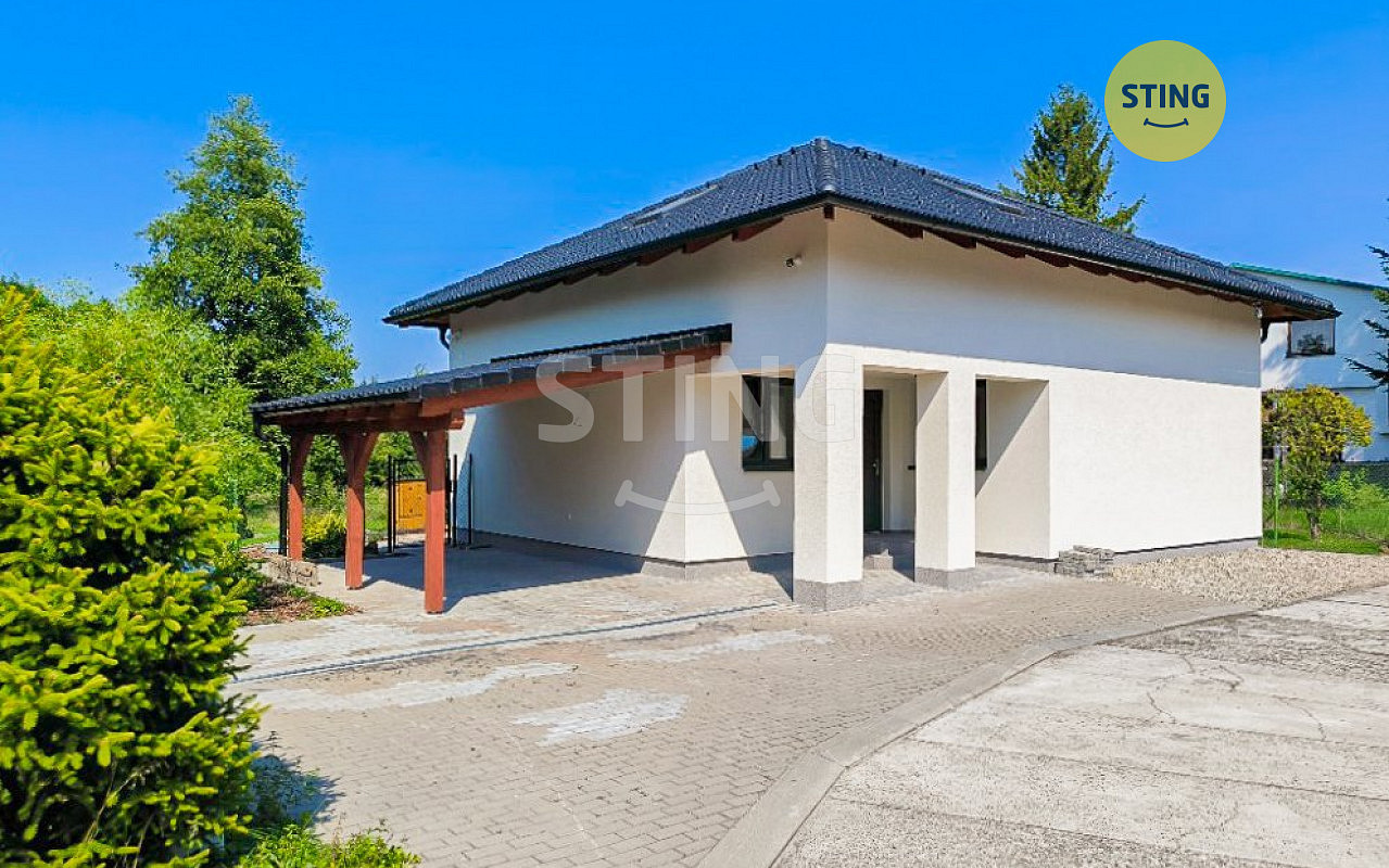 Prodej domu 144 m² s pozemkem 1 685 m²