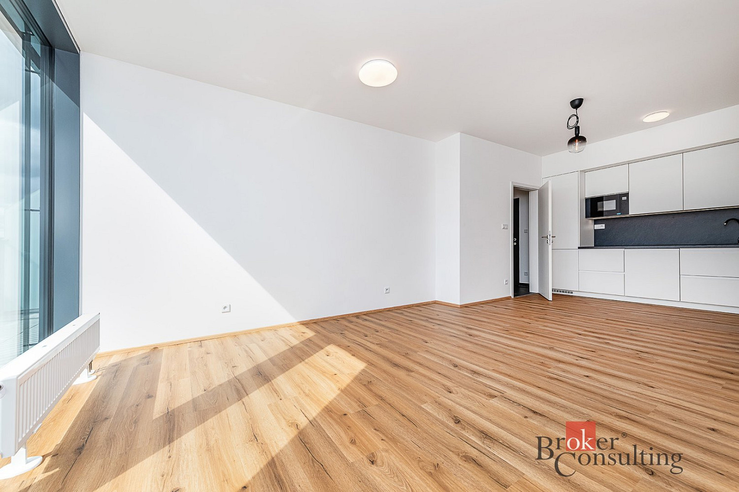 Pronájem bytu 2+kk 66 m² – fotografie 5