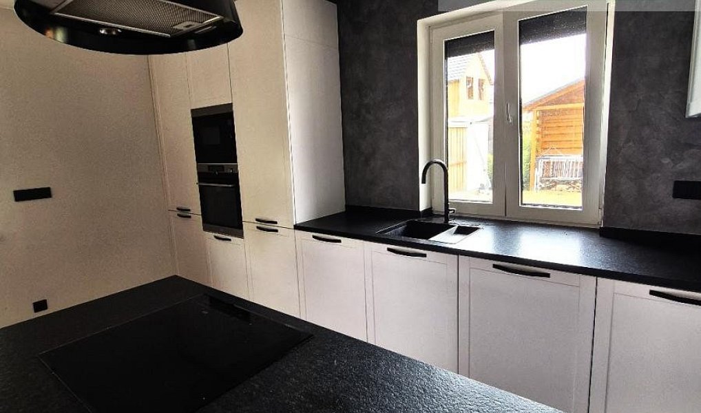 Prodej domu 180 m² s pozemkem 380 m², Kvíčovice – náhled fotky 12