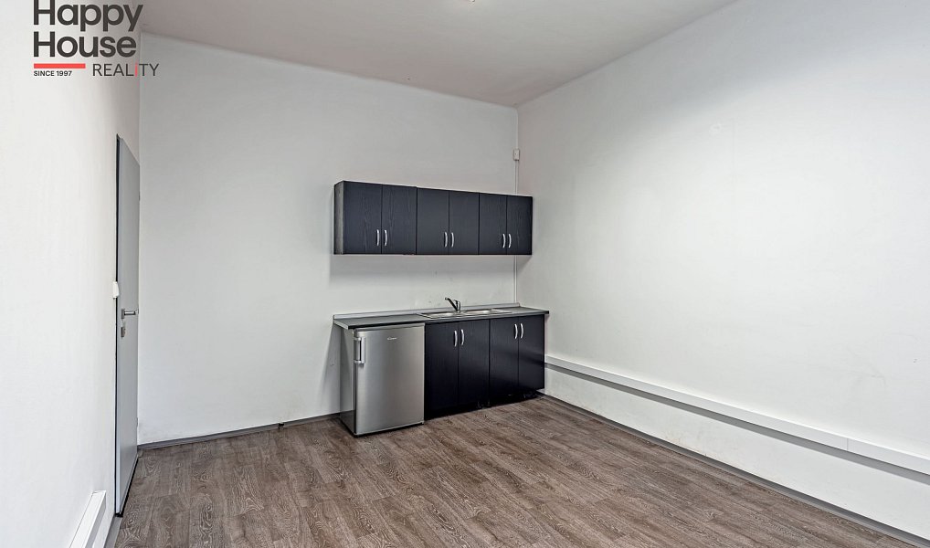 Pronájem obchodních prostor 411 m², Praha – náhled fotky 21
