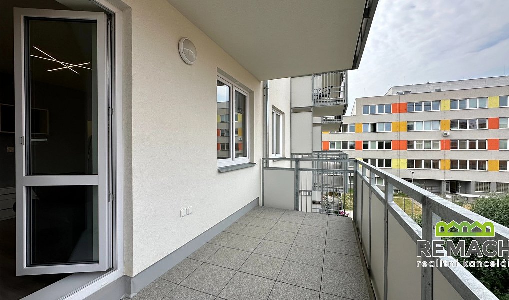 Pronájem bytu 2+kk 57 m², Uherské Hradiště – náhled fotky 2