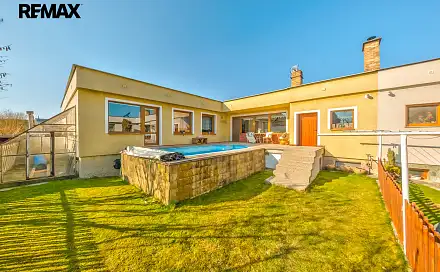 Prodej domu 178 m² s pozemkem 293 m², Krátká, Bělá pod Bezdězem, okres Mladá Boleslav