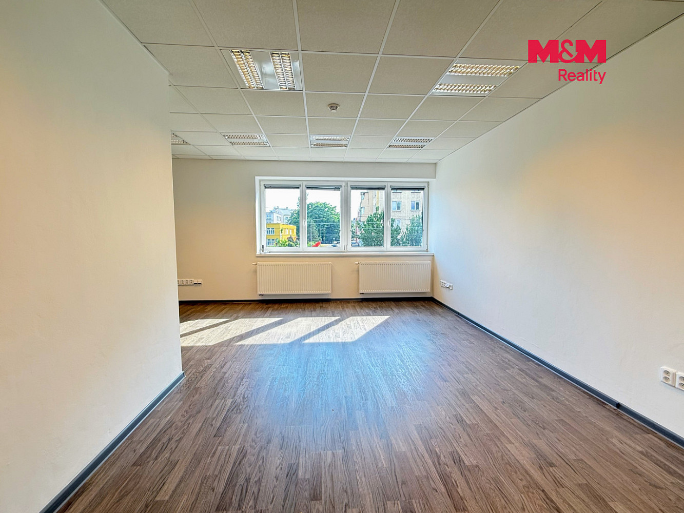 Pronájem kanceláře 94 m²