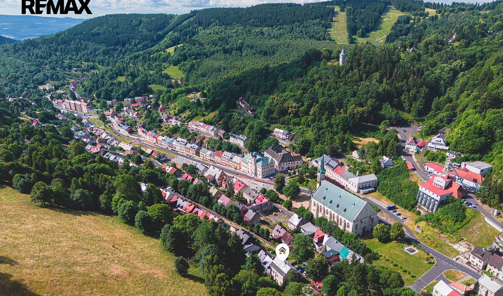 Prodej domu 269 m² s pozemkem 749 m², Jáchymov – náhled fotky 35