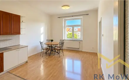 Pronájem bytu 2+kk 47 m², Janovského, Praha 7 - Holešovice