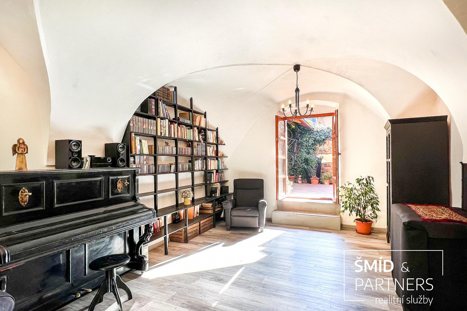 Prodej domu 187 m² s pozemkem 111 m² – fotografie 2
