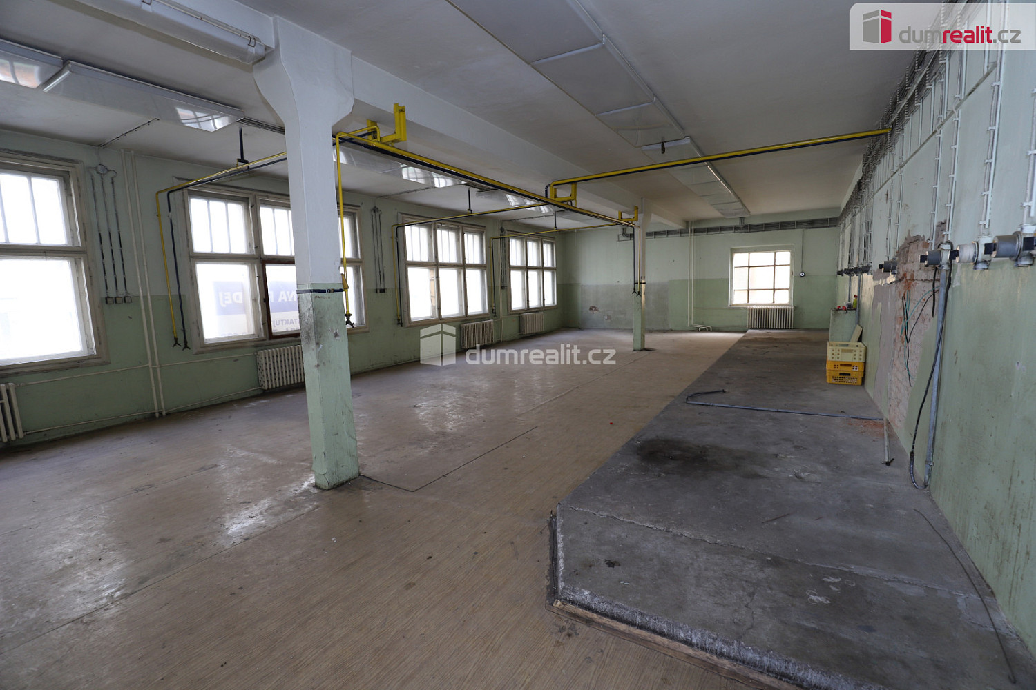 Prodej nájemního domu, činžáku 1 000 m² — photo 5