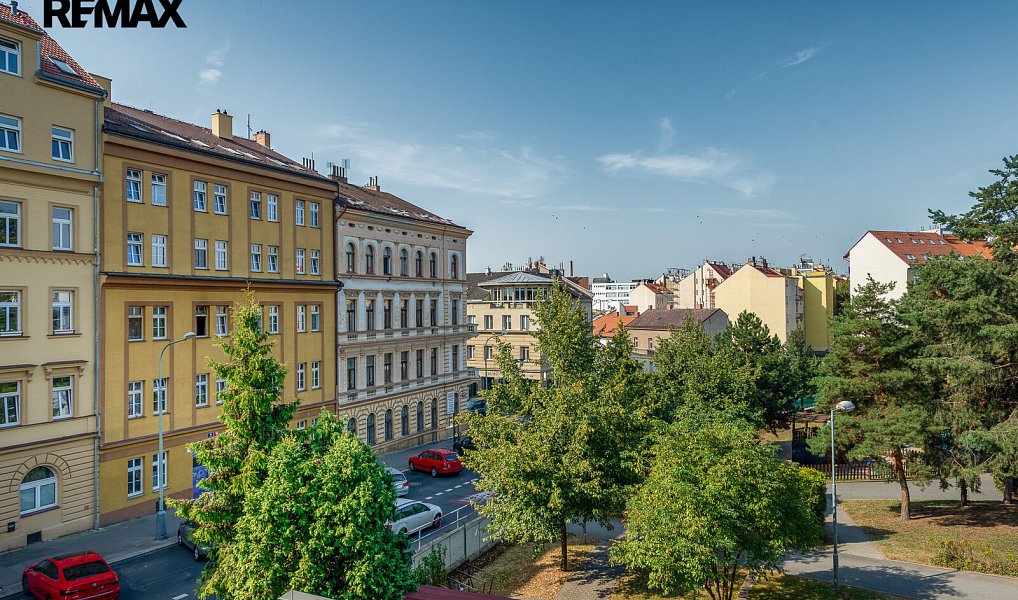 Pronájem bytu 1+kk 33 m², Praha – náhled fotky 24
