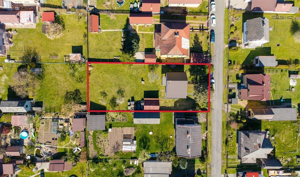 Prodej domu 142 m² s pozemkem 995 m², Strašice – náhled fotky 2