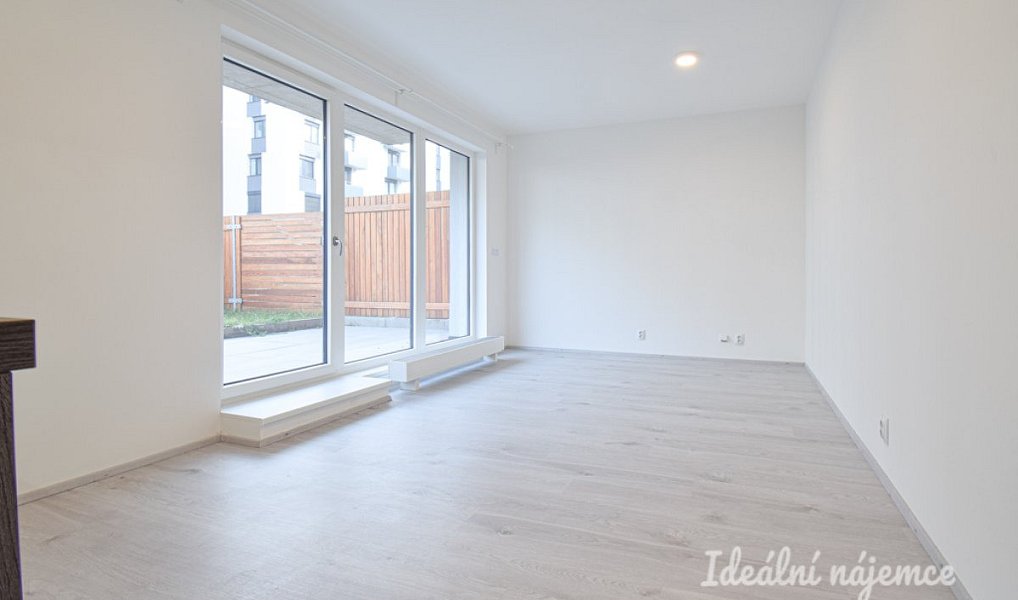Pronájem bytu 1+kk 29 m², Brno – náhled fotky 4