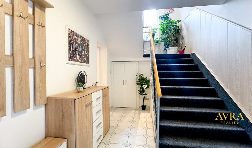 Prodej domu 167 m² s pozemkem 265 m², Velká Hleďsebe – náhled fotky 15