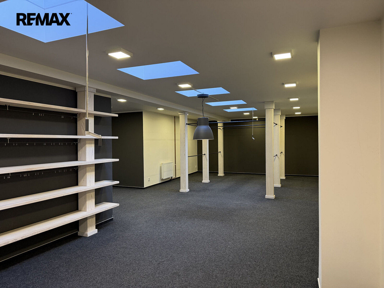 Pronájem obchodních prostor 158 m²