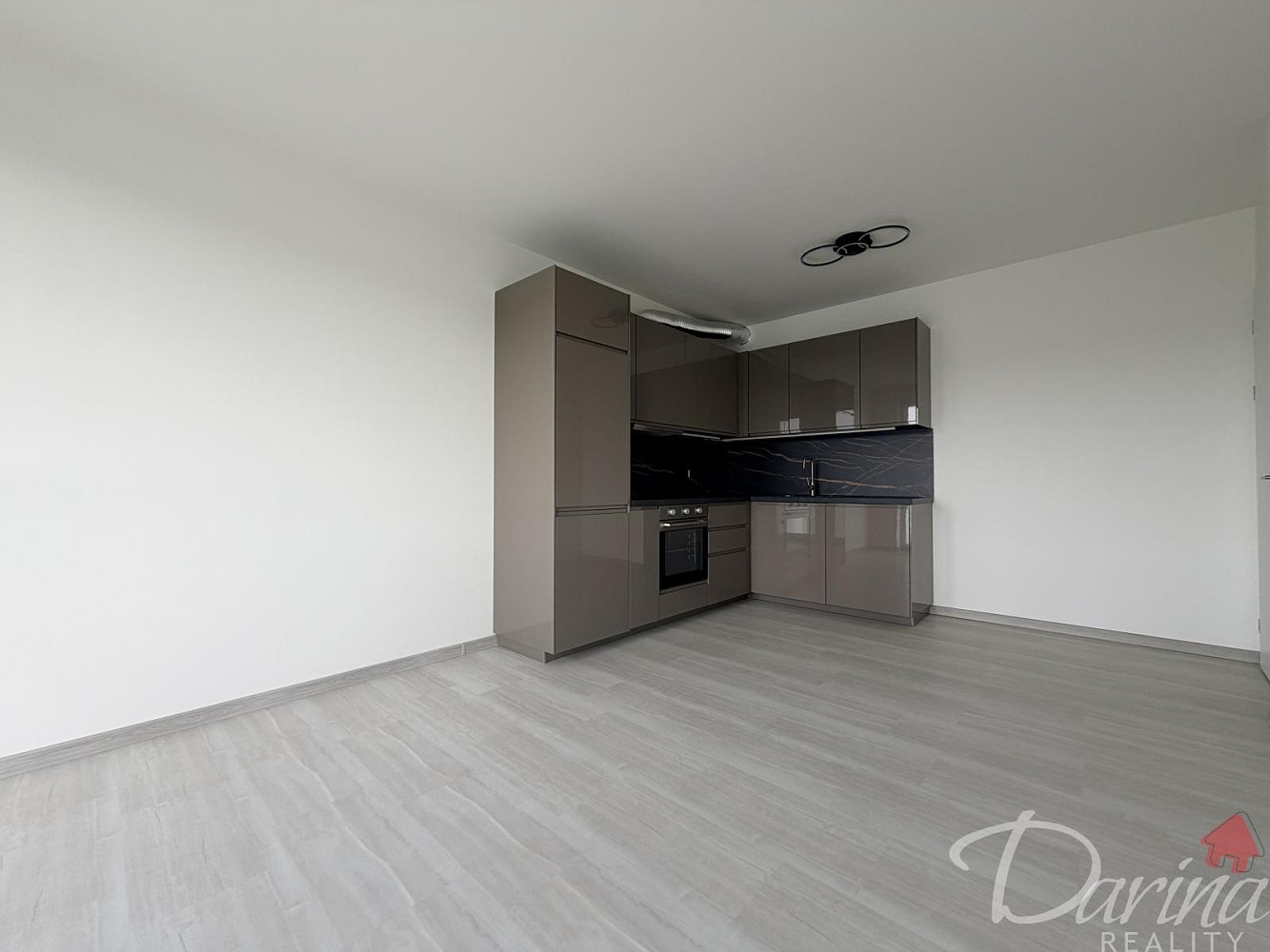 Pronájem bytu 2+kk 45 m² — photo 3