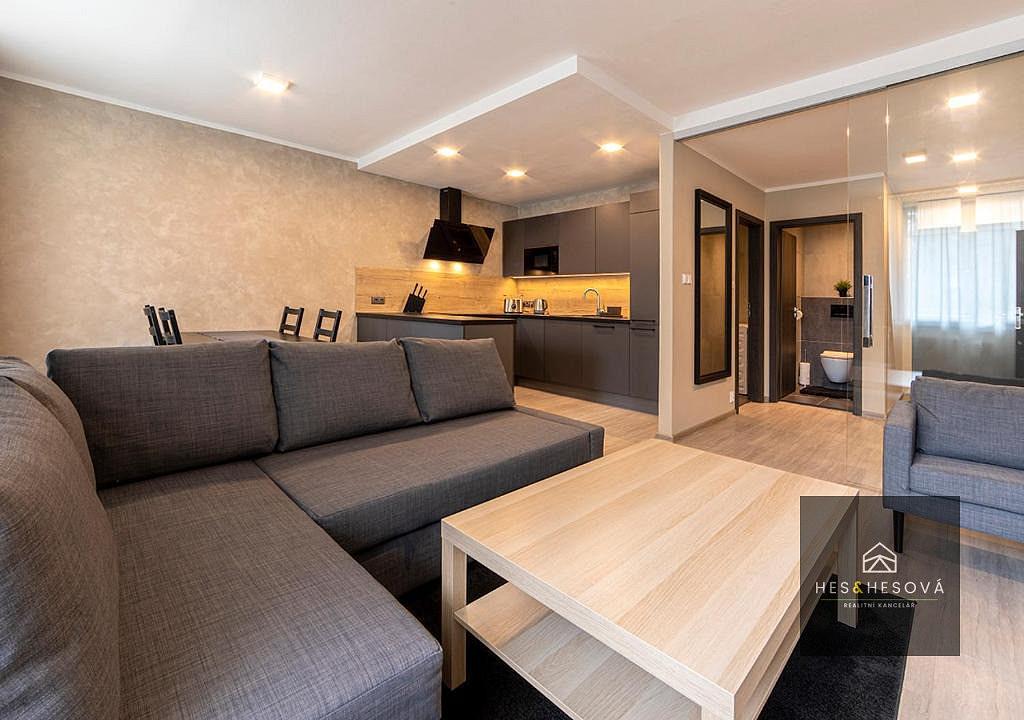 Prodej bytu 5+kk 124 m² – fotografie 3