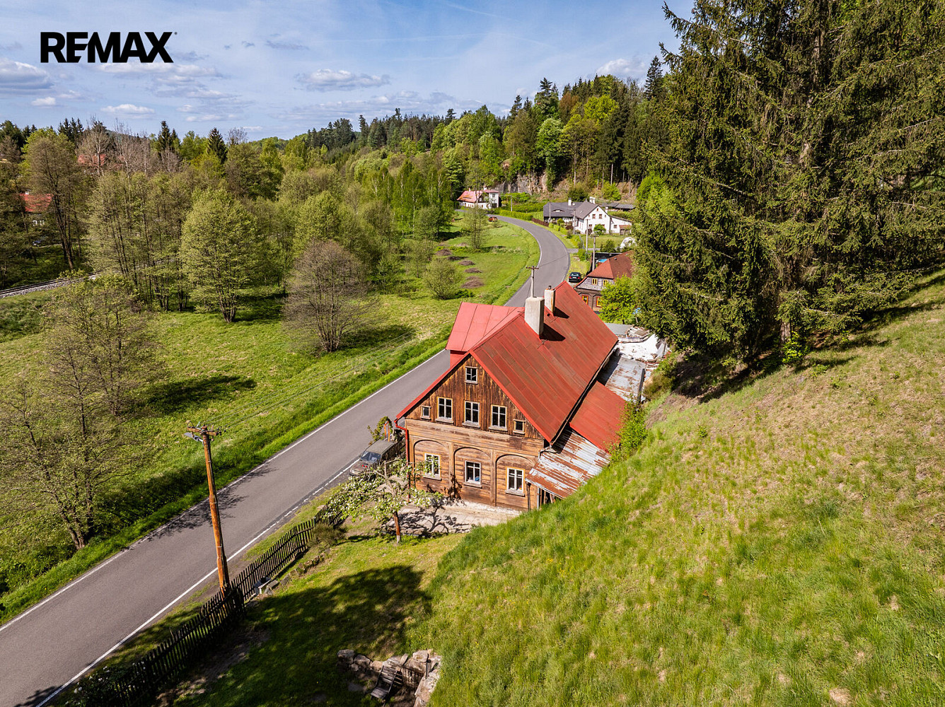Prodej domu 240 m² s pozemkem 1 674 m² – fotografie 3