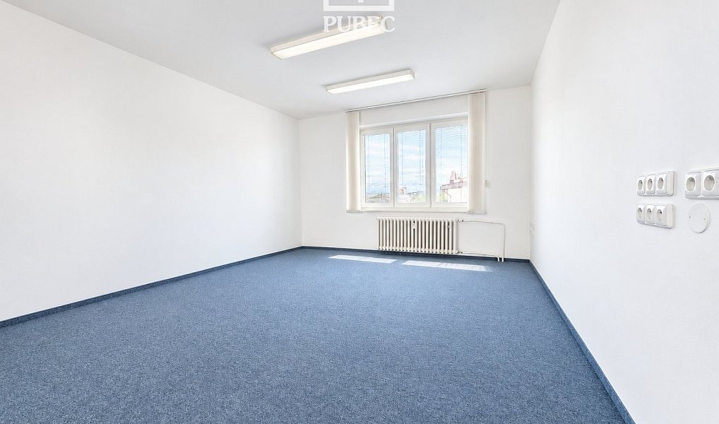 Pronájem kanceláře 41 m², Plzeň – náhled fotky 2
