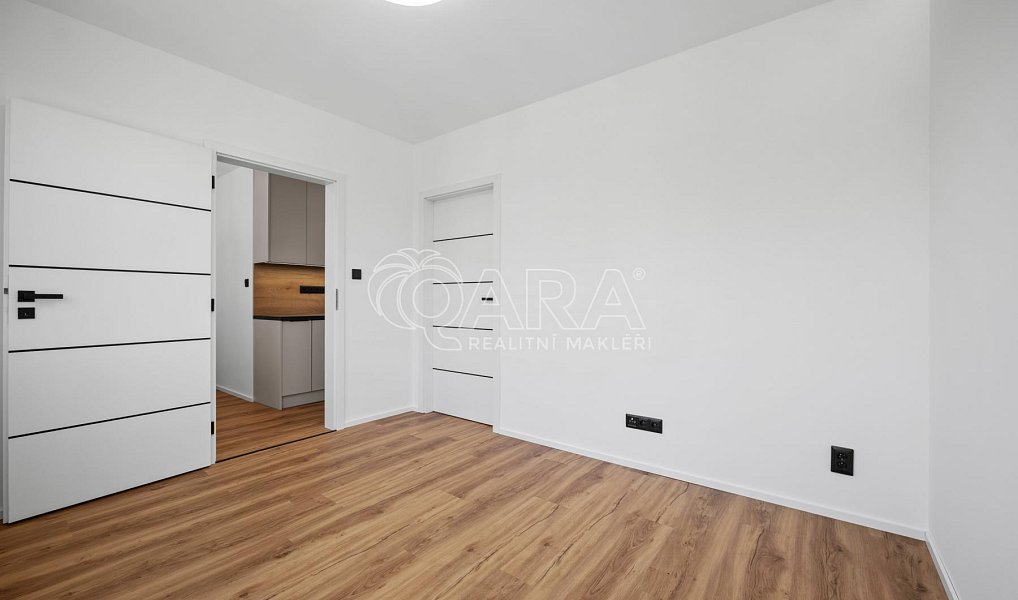 Prodej bytu 2+1 43 m², Strakonice – náhled fotky 11