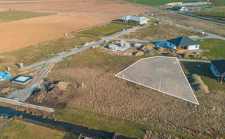 Prodej stavebního pozemku 1 168 m², Ráby, okres Pardubice