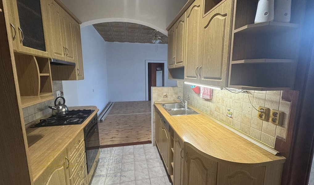 Pronájem bytu 2+kk 50 m², Jičín – náhled fotky 8
